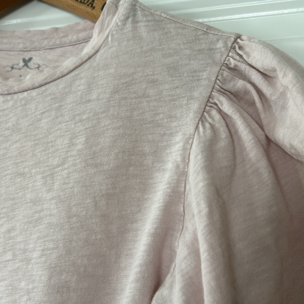 Anthro's Velvet by Graham & Spencer "Vintage Slub" Puff Sleeve Pale Pink Tee XS - Picture 3 of 10